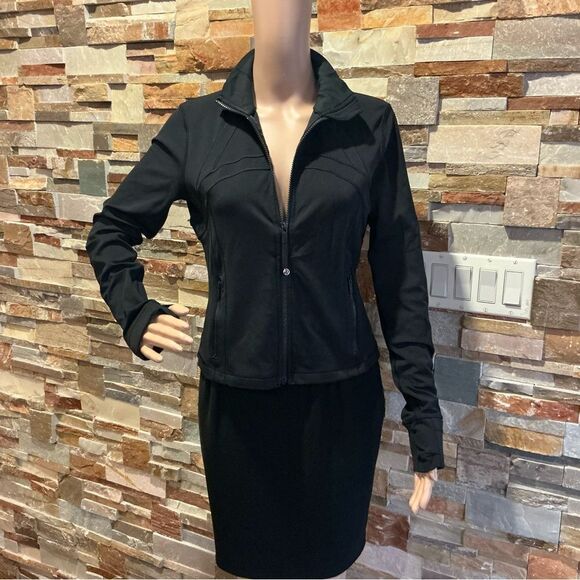 Lululemon Athletica Black Bomber Jacket Sleek Performance Design - Picture 2 of 8